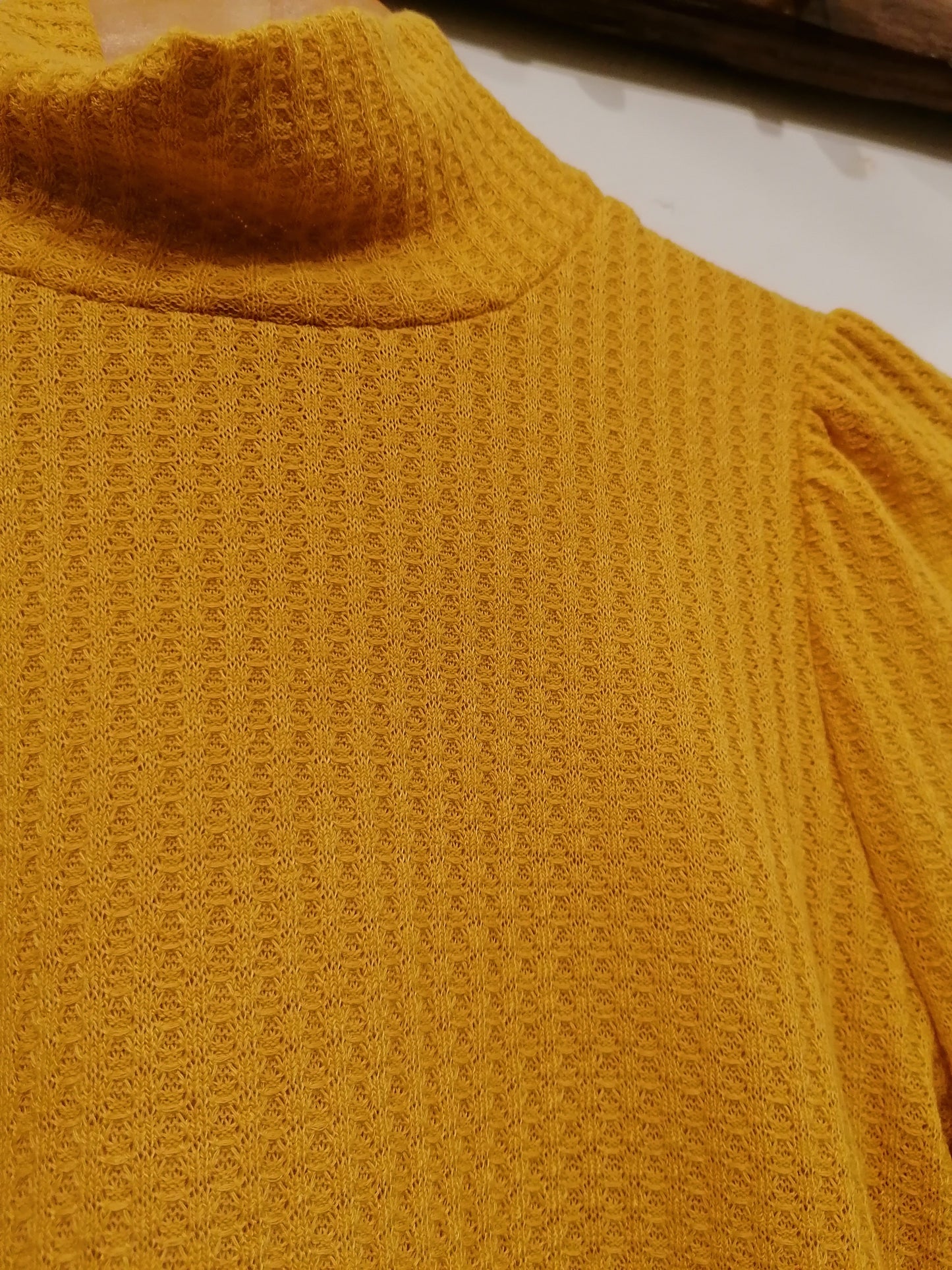Miró sweater, Lylu Wear colección otoño-invierno 2024-2025